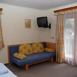 Pensión Gaestehaus Golker 2*